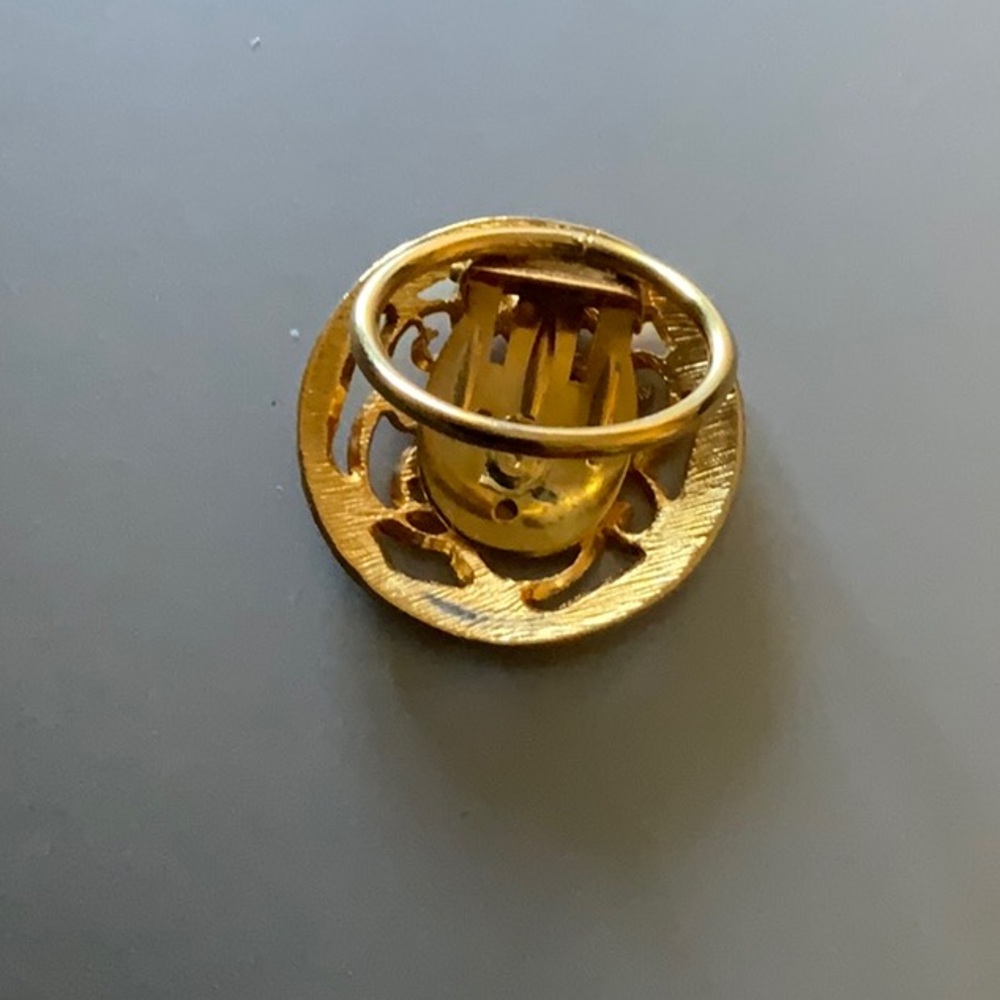 Gold Decorative Button - Picture 2 of 2
